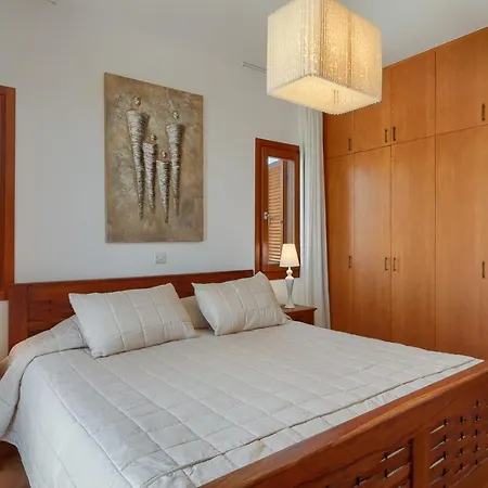 Aphrodite Hills Superior Villas Superior 0086 Air Conditioning 3 Bedrooms
